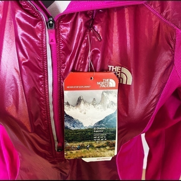 Nwt The North Face pullover - Picture 3 of 3